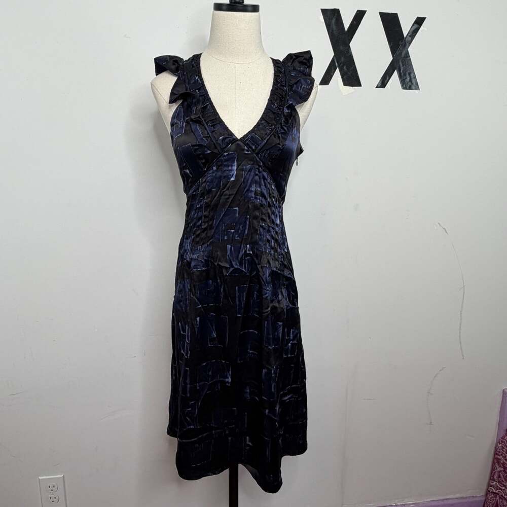 Ted Baker 100% Silk Navy Black Abstract Print V Neck Ruffle Trim Pocket Dress 1